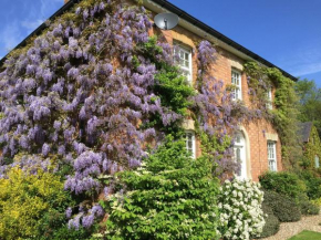 Hotels in Redmarley D'abitot